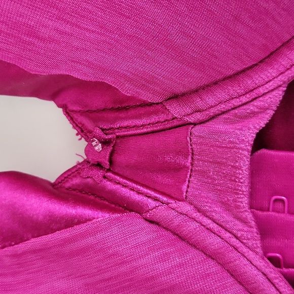 (2) Vanity Fair Bras Size 38C - Picture 3 of 8